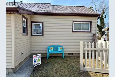 136 Minnesota Avenue, Ashtabula, OH 44004 - Photo 6