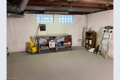 1547 Sunview Road, Lyndhurst, OH 44124 - Photo 22