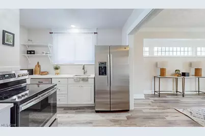 1686 Lee Road, Loveland, OH 44118 - Photo 6