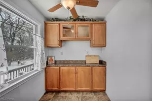 2506 N Taylor Rd, Cleveland Heights, OH 44118 - Photo 12