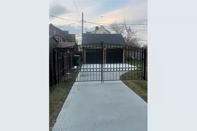 19131 S Lake Shore Boulevard, Euclid, OH 44119 - Photo 6