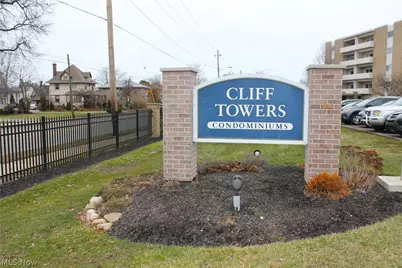 2089 Wooster Road #43, Rocky River, OH 44116 - Photo 2