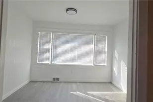 370 Lora Ave, Youngstown, OH 44504 - Photo 10