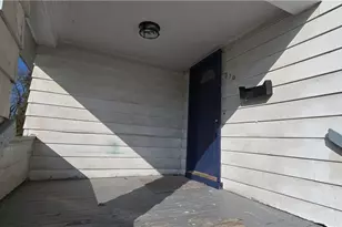 370 Lora Ave, Youngstown, OH 44504 - Photo 6