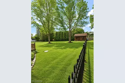 4049 Alvacardo Street, Canfield, OH 44406 - Photo 2