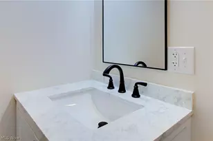 152 E Mill St, Alliance, OH 44601 - Photo 26