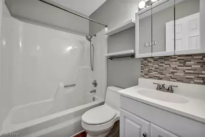 242 Jackson Street, Jefferson, OH 44047 - Photo 18