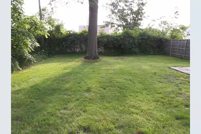 3916 Howard Street, Youngstown, OH 44512 - Photo 6