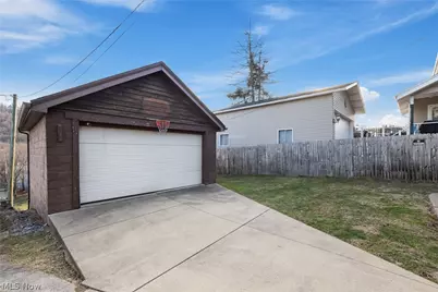 13 Prospect Street, Bridgeport, OH 43912 - Photo 24