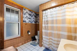 13 Prospect St, Bridgeport, OH 43912 - Photo 14