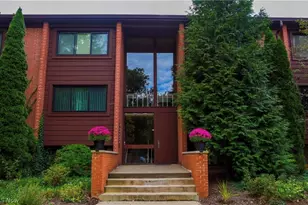 911 Canyon View Rd, Northfield, OH 44067 - Photo 1