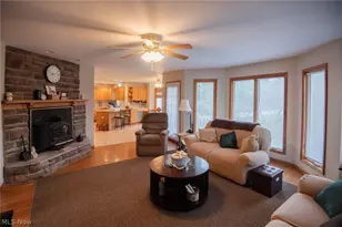 9332 Howland Springs Rd SE, Warren, OH 44484 - Photo 10