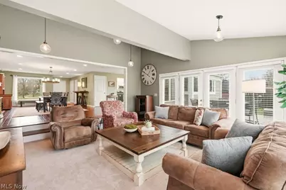 569 Atterbury Boulevard, Hudson, OH 44236 - Photo 8