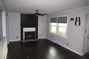 223 Fairview Ave, Canfield, OH 44406 - Photo 4