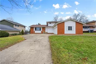4633 Hickory Ridge Ave, Brunswick, OH 44212 - Photo 2