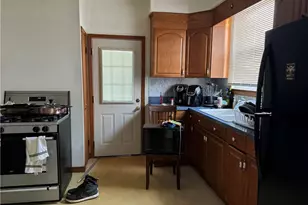 3926 W 22nd St, Loveland, OH 44109 - Photo 6