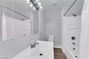 1026 W Fourth St, Lorain, OH 44052 - Photo 20