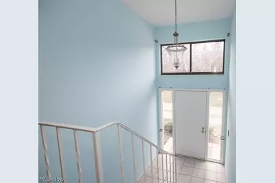 7184 N Brewster Place, Concord, OH 44077 - Photo 2