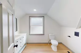 28507 Lakeshore Blvd, Willowick, OH 44095 - Photo 22