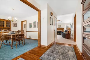 7020 Sweetwater Rd NE, Canton, OH 44721 - Photo 4