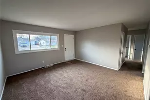 3232 Elm Hill Dr NW, Warren, OH 44485 - Photo 6