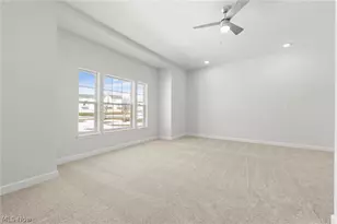 461 Harbor Ln, Lorain, OH 44052 - Photo 26