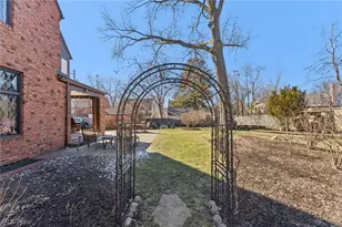 3616 Sutherland Rd, Huber Heights, OH 44122 - Photo 46