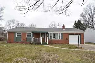 888 Edenridge Dr, Boardman, OH 44512 - Photo 2