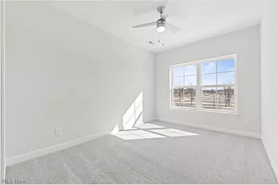 457 Harbor Lane, Lorain, OH 44052 - Photo 20