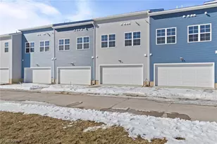457 Harbor Ln, Lorain, OH 44052 - Photo 34