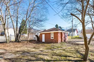 730 Homewood Ave, Zanesville, OH 43701 - Photo 32