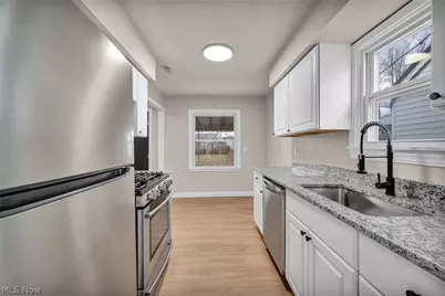 13539 Bennington Avenue, Loveland, OH 44135 - Photo 18