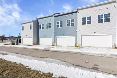 453 Harbor Lane, Lorain, OH 44052 - Photo 40