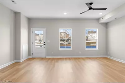 453 Harbor Lane, Lorain, OH 44052 - Photo 16