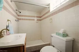 32 Como St, Struthers, OH 44471 - Photo 20