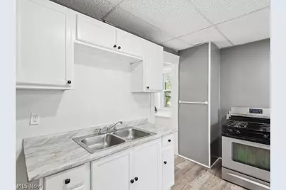 10622 Hathaway Avenue, Loveland, OH 44108 - Photo 16