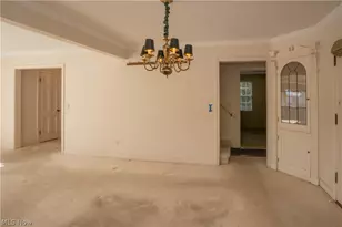 321 19th St NW, Canton, OH 44709 - Photo 8