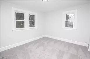 2462 Edwin Ave, Akron, OH 44314 - Photo 14