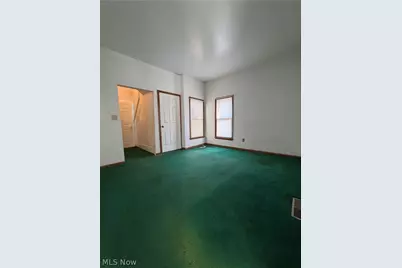 54 Spring Street, Struthers, OH 44471 - Photo 4