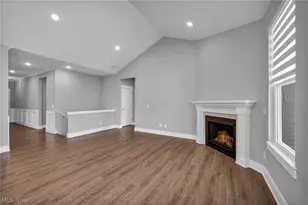 8896 Firethorne Dr, Columbia Station, OH 44028 - Photo 8