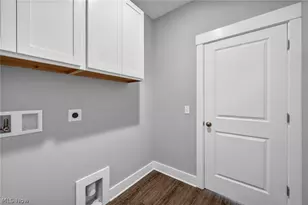 8896 Firethorne Dr, Columbia Station, OH 44028 - Photo 32