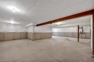 8896 Firethorne Dr, Columbia Station, OH 44028 - Photo 34