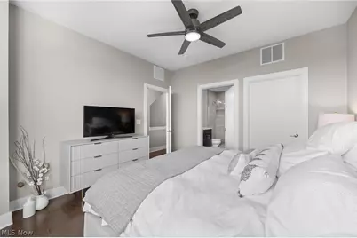 1240 W 70th Street, Loveland, OH 44102 - Photo 28