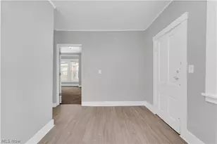 3877 W 31st St, Loveland, OH 44109 - Photo 4