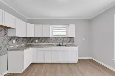 3877 W 31st Street, Loveland, OH 44109 - Photo 6