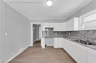 3877 W 31st St, Loveland, OH 44109 - Photo 8