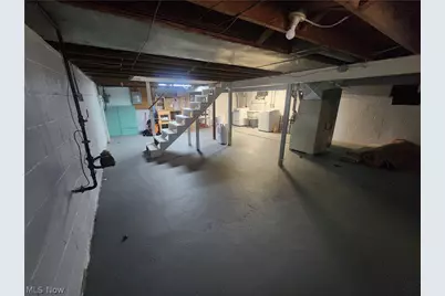 1367 Elmwood Avenue SW, North Canton, OH 44720 - Photo 30