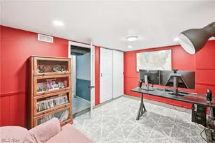 306 Park Ave, Lowellville, OH 44436 - Photo 34