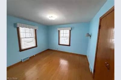 2229 Schneider Street NW, North Canton, OH 44720 - Photo 12