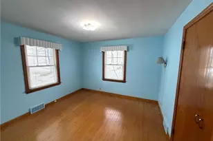 2229 Schneider St NW, North Canton, OH 44720 - Photo 12